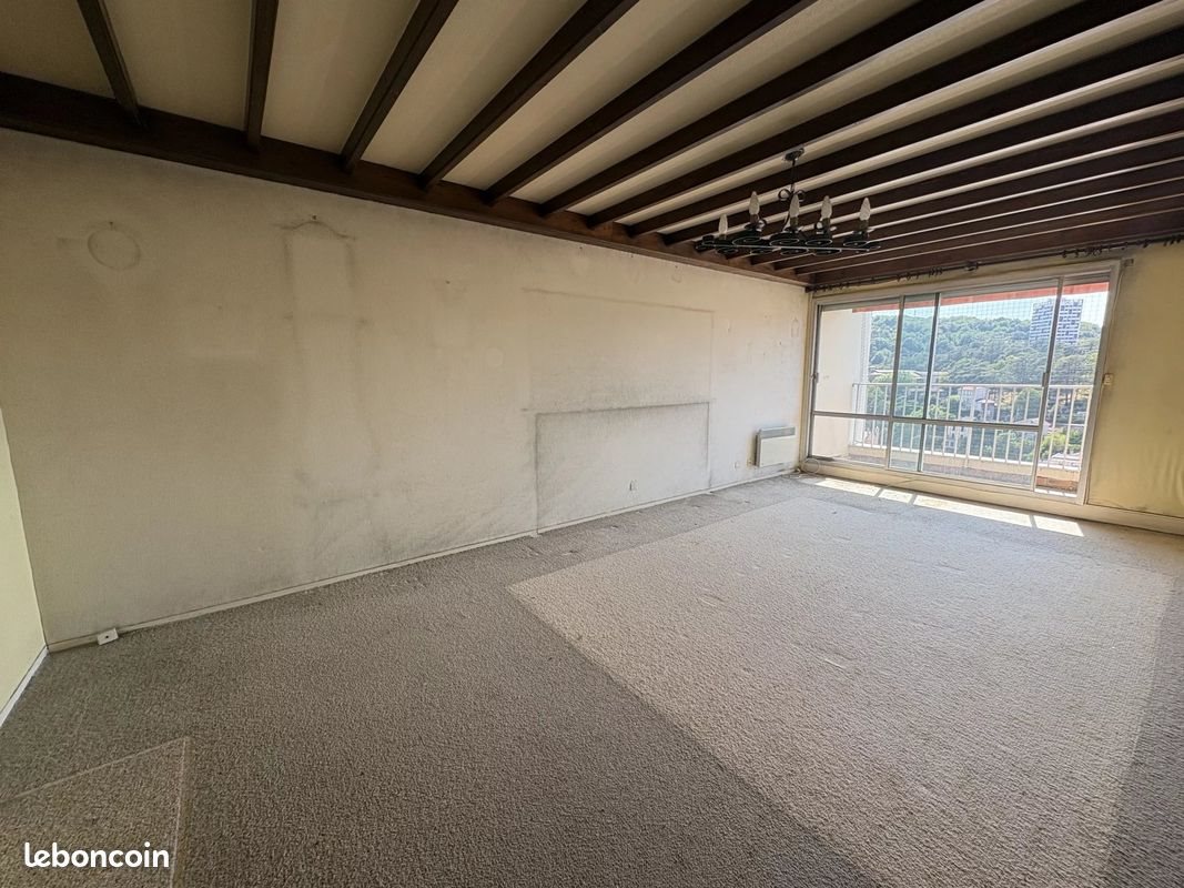 Appartement à vendre, 85m², Saint-Priest-en-Jarez