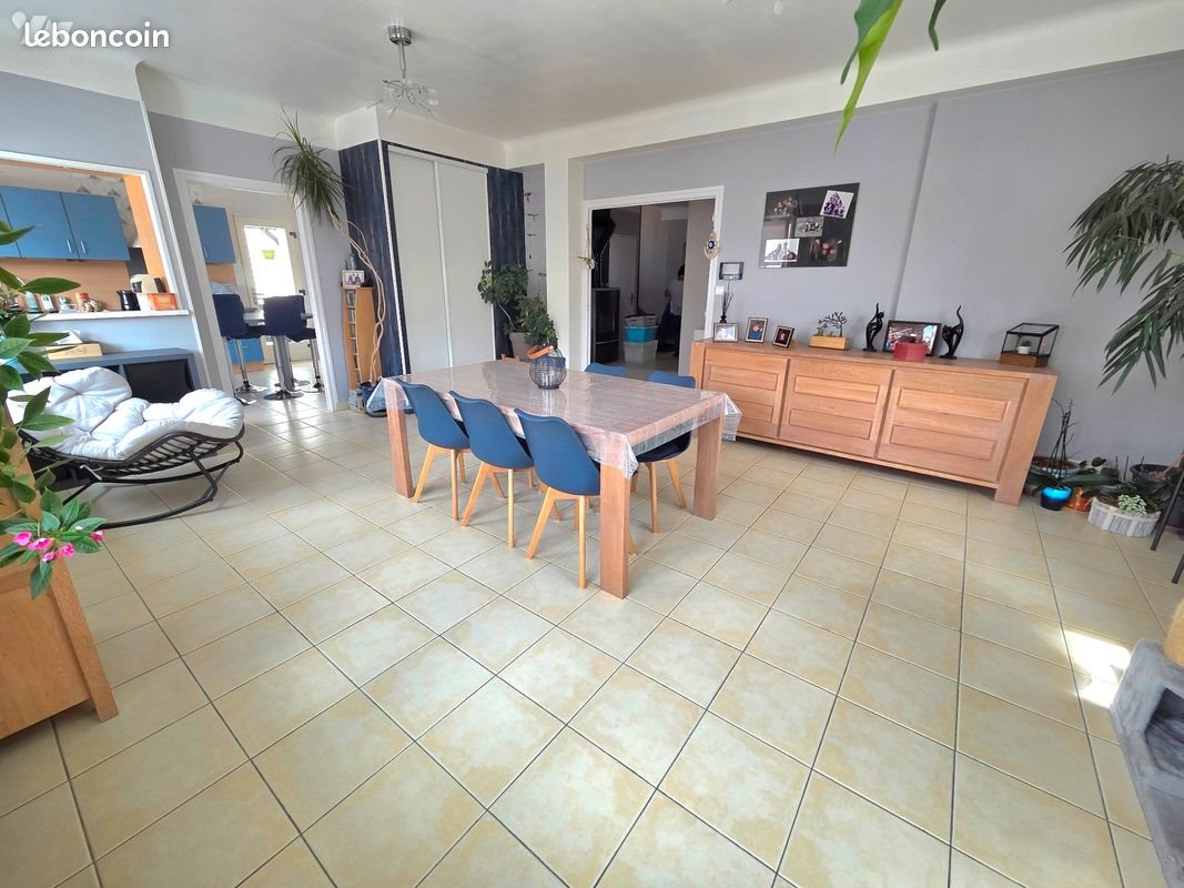 Maison à vendre, 222m², Ochey