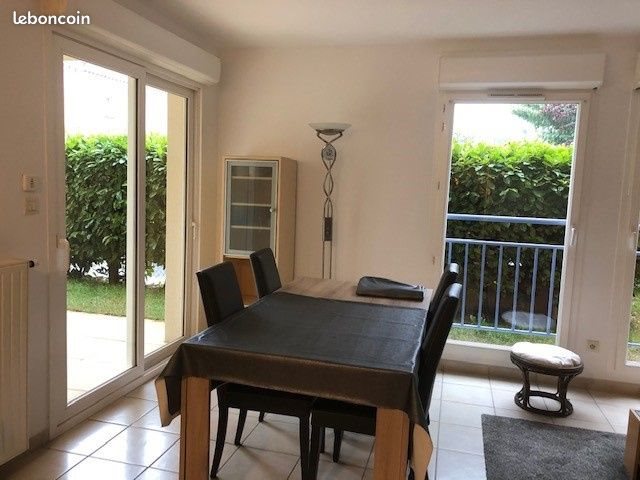 Appartement à louer, 53m², Toussieu