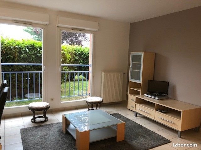 Appartement à louer, 53m², Toussieu