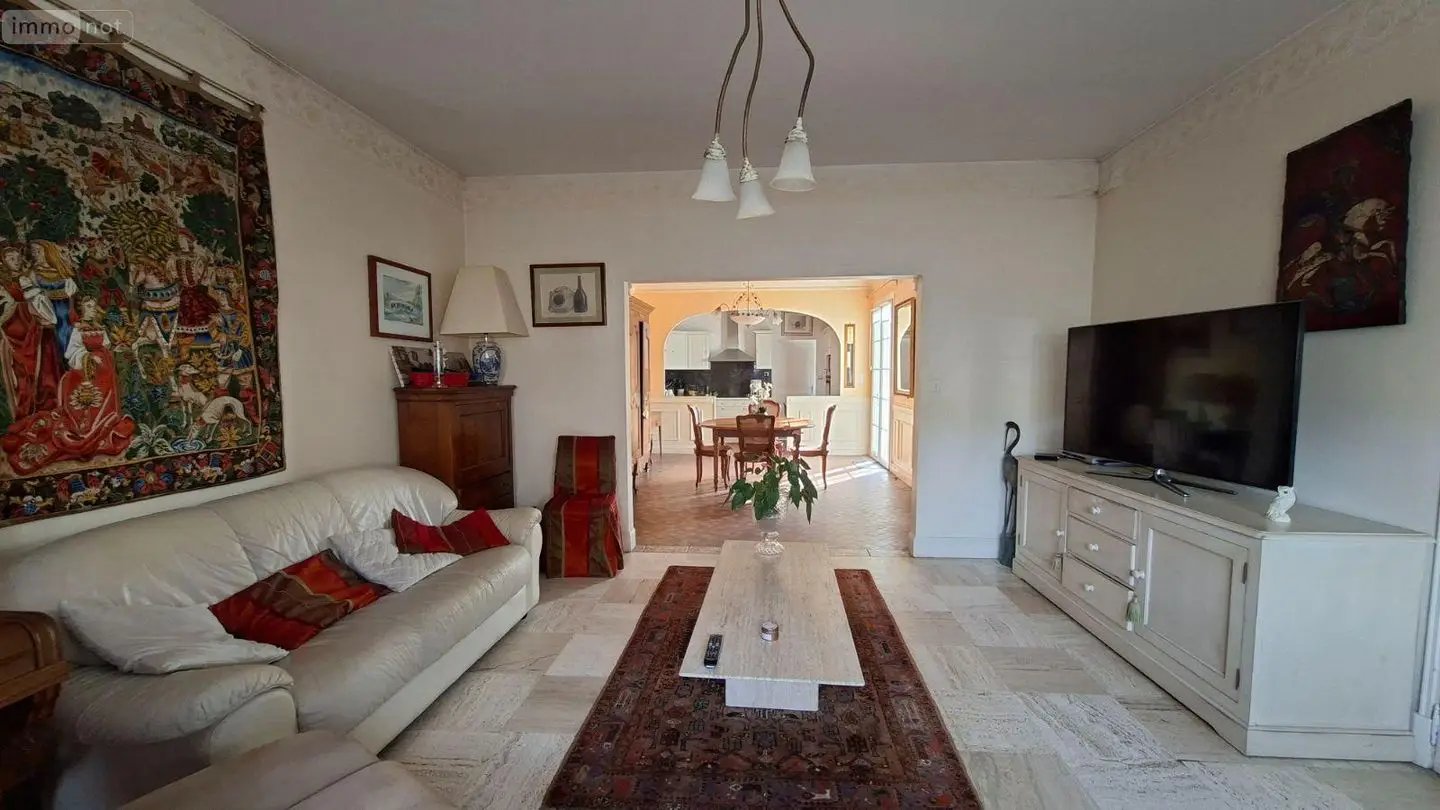 Maison à vendre, 193m², Nueil-les-Aubiers