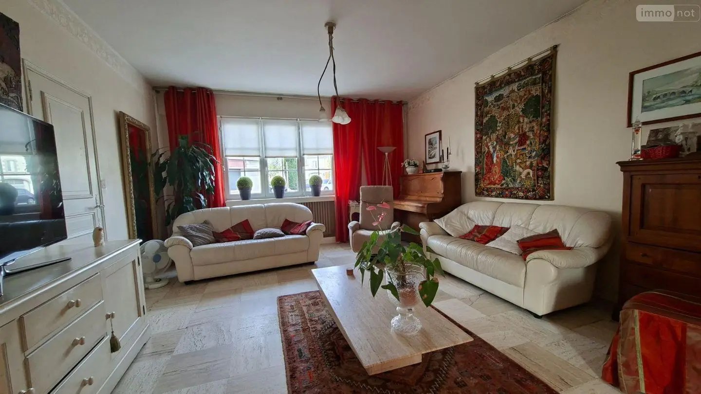 Maison à vendre, 193m², Nueil-les-Aubiers