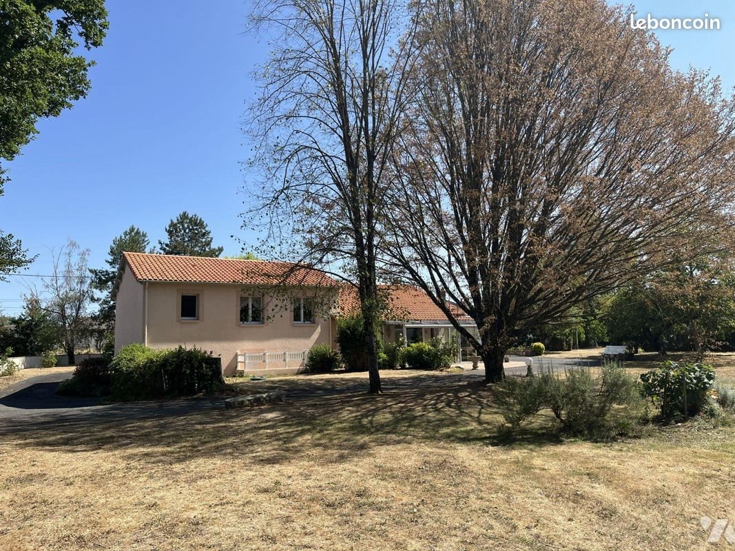 Maison à vendre, 170m², Argentonnay