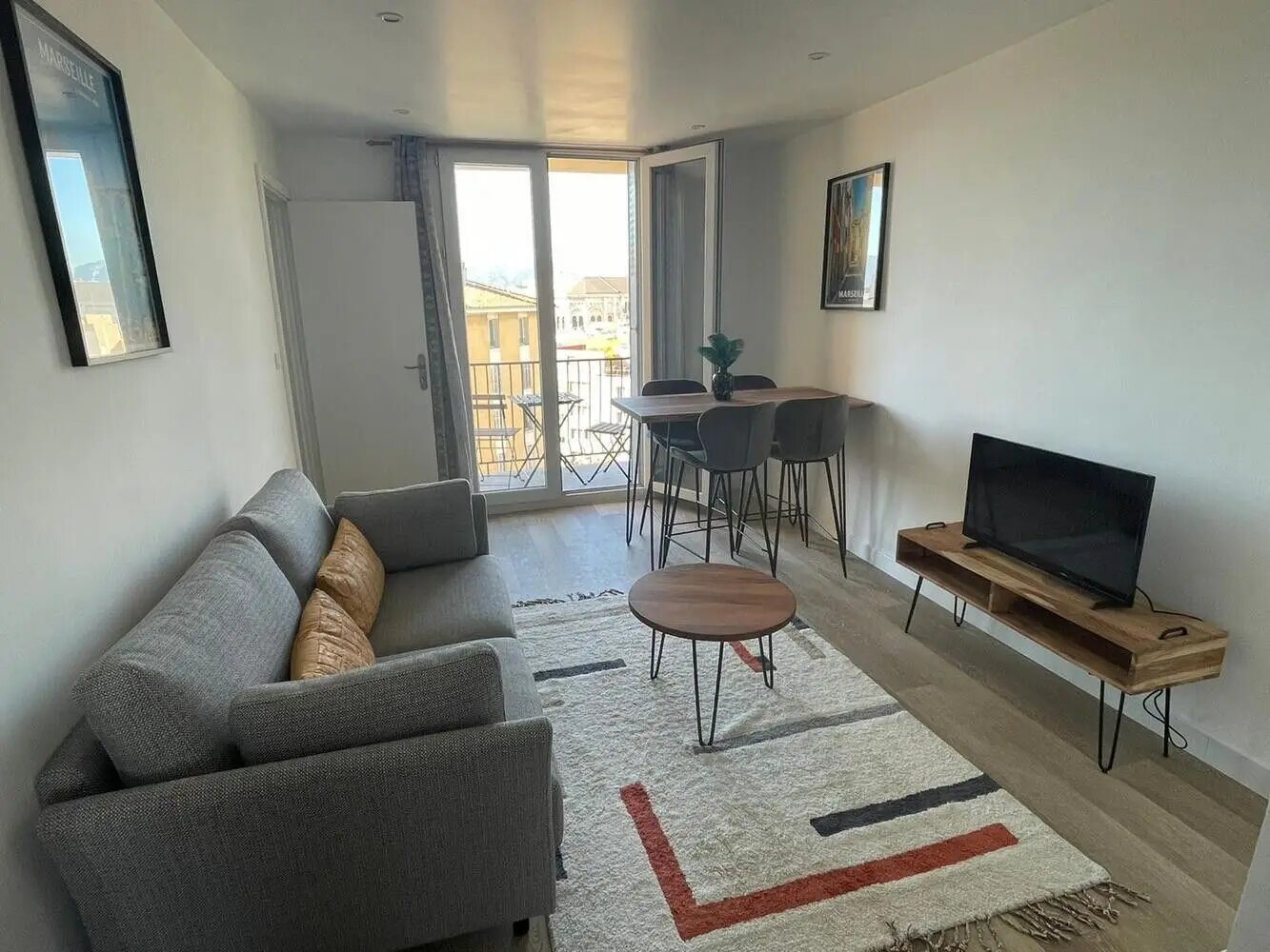 Appartement à louer, 55m², Marseille 6ème