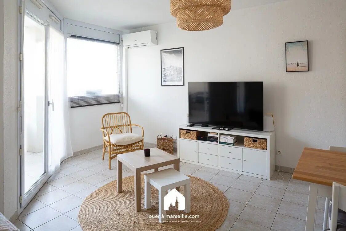 Appartement à louer, 33m², Marseille 8ème