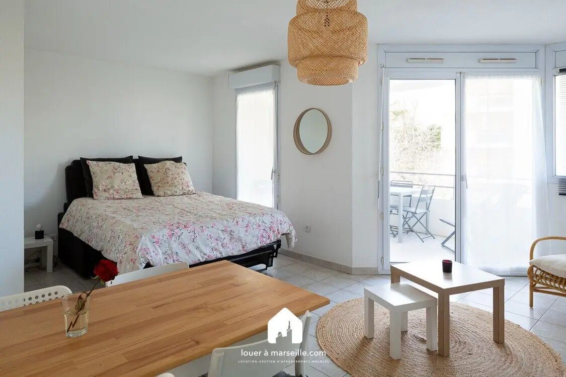 Appartement à louer, 33m², Marseille 8ème