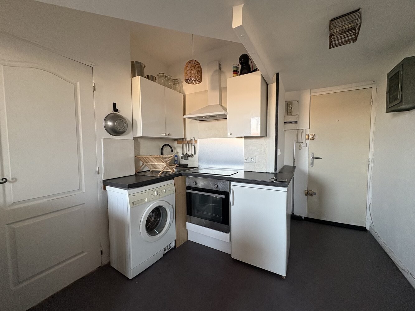 Appartement à louer, 27m², Marseille 6ème