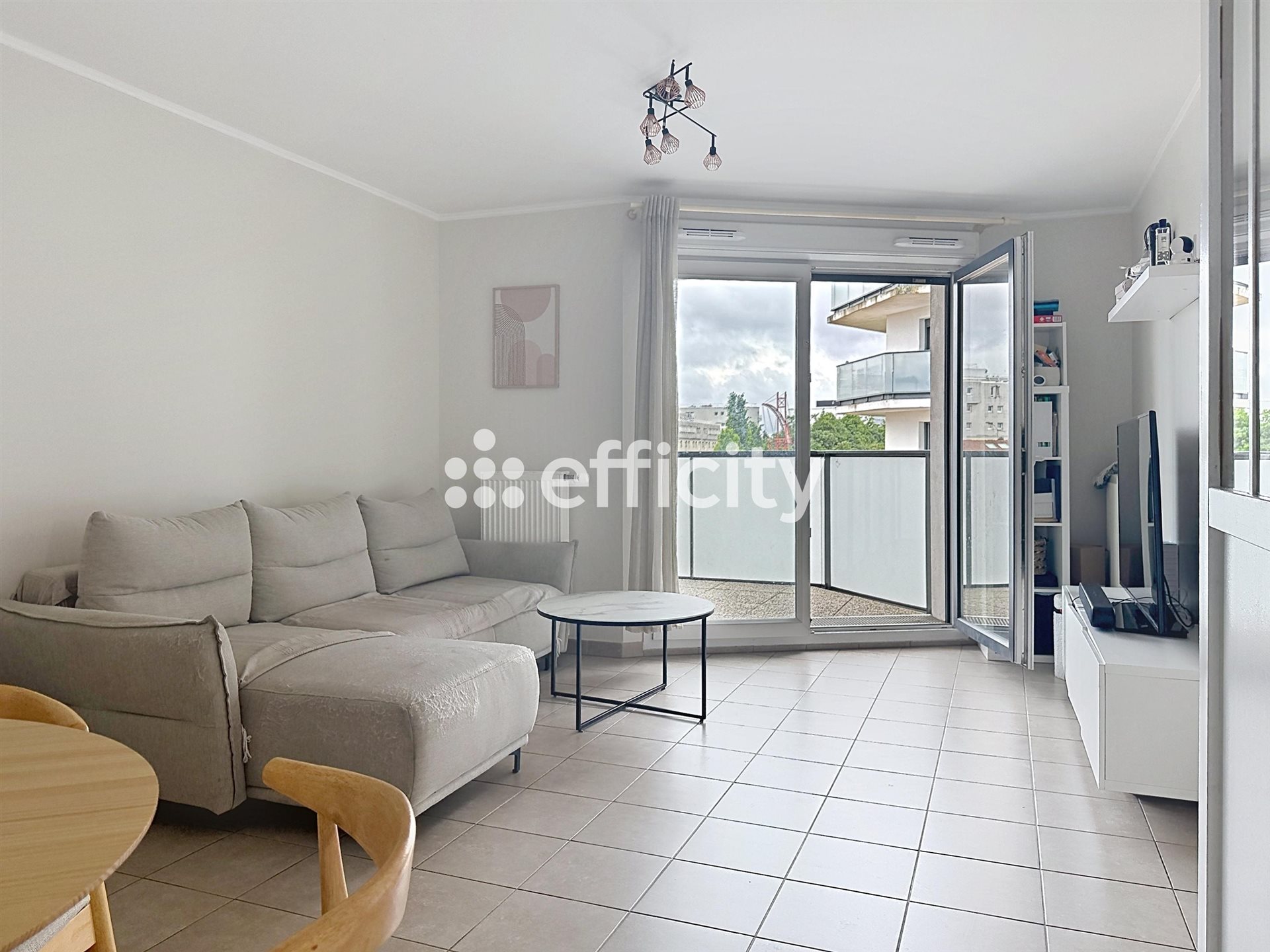 Appartement à vendre, 59m², Romainville