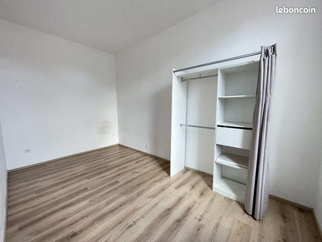 Appartement à louer, 45m², Lille