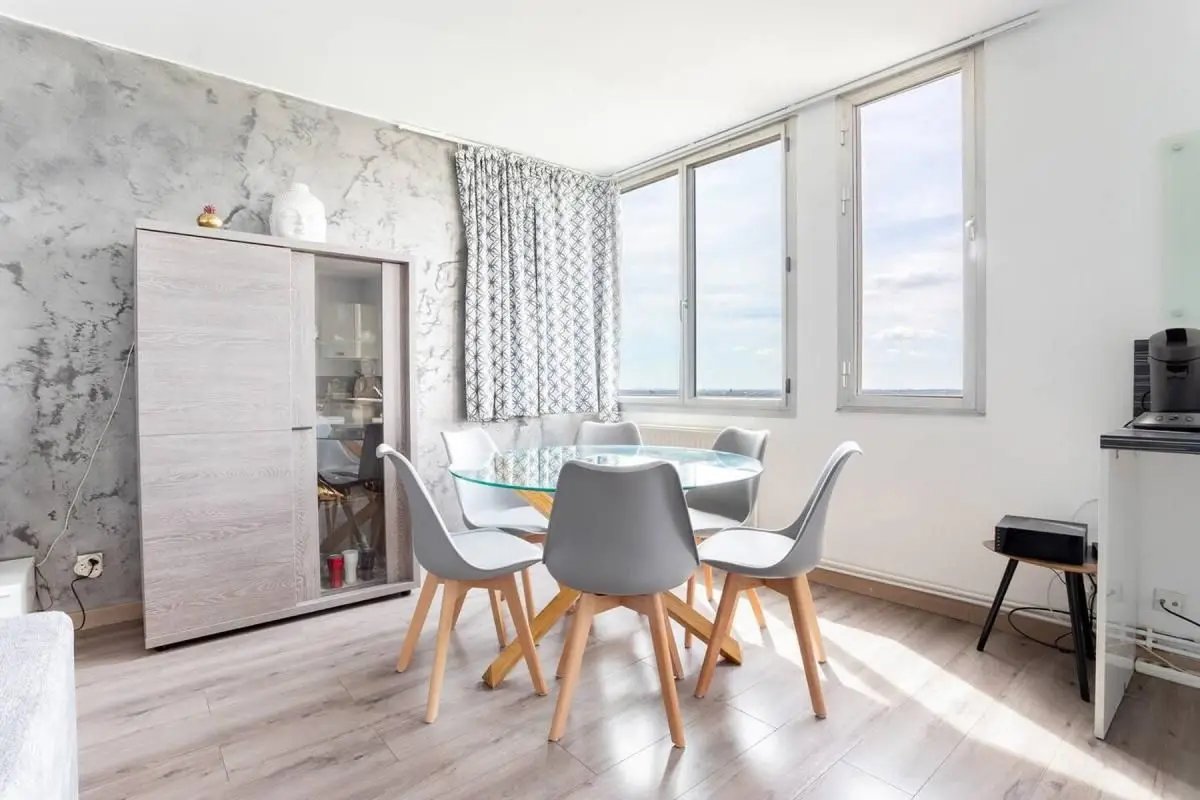 Appartement à louer, 74m², La Madeleine