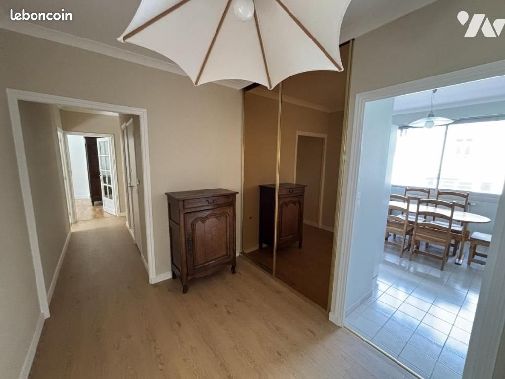 Appartement à louer, 126m², Laval