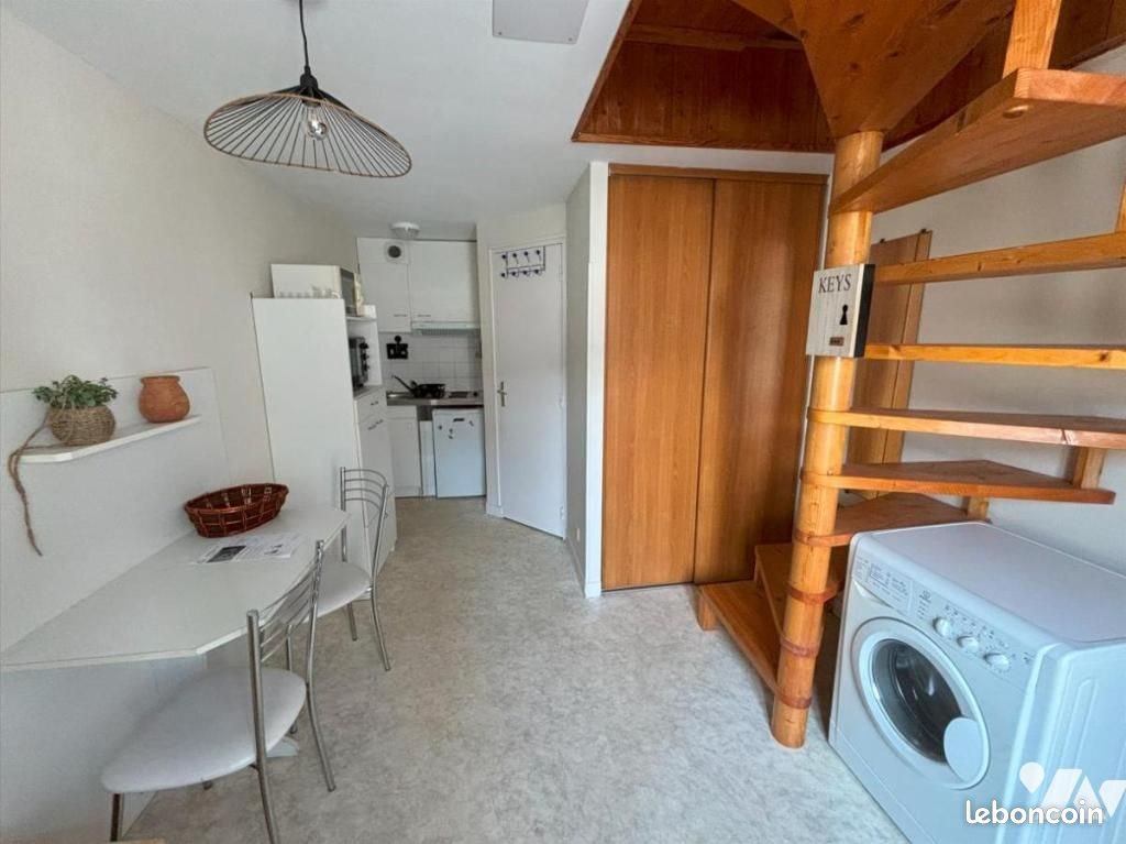 Appartement à louer, 17m², Laval