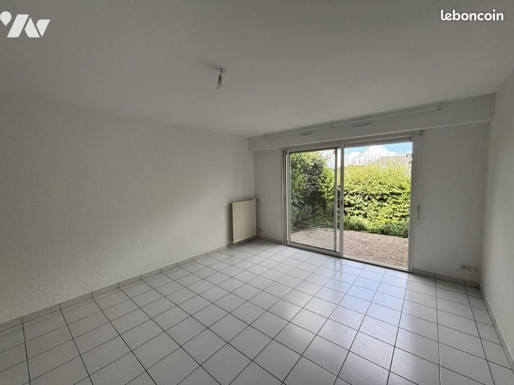 Maison à louer, 68m², Laval