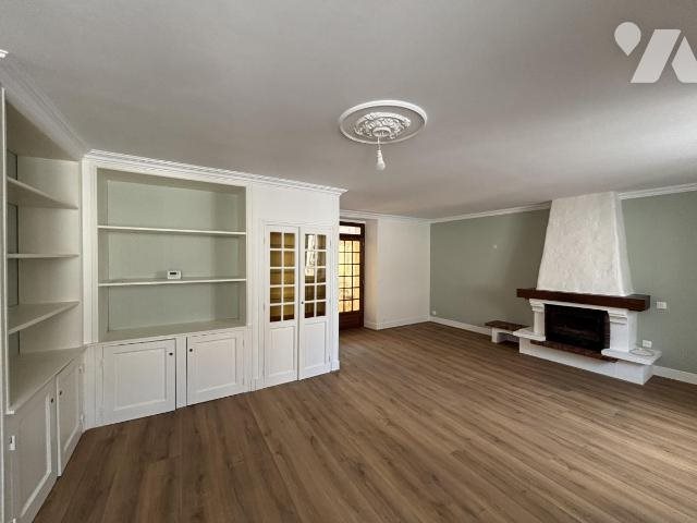Maison à louer, 130m², Laval