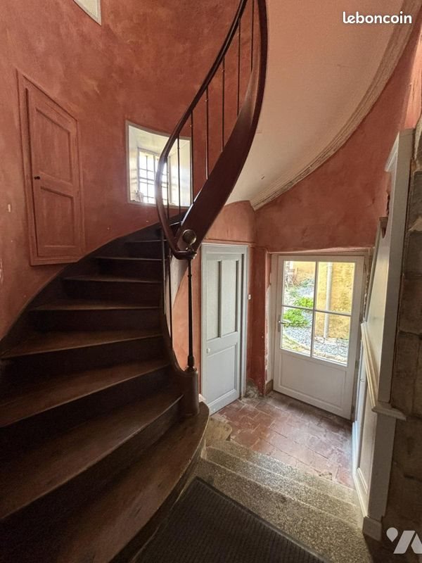 Maison à louer, 218m², Laval