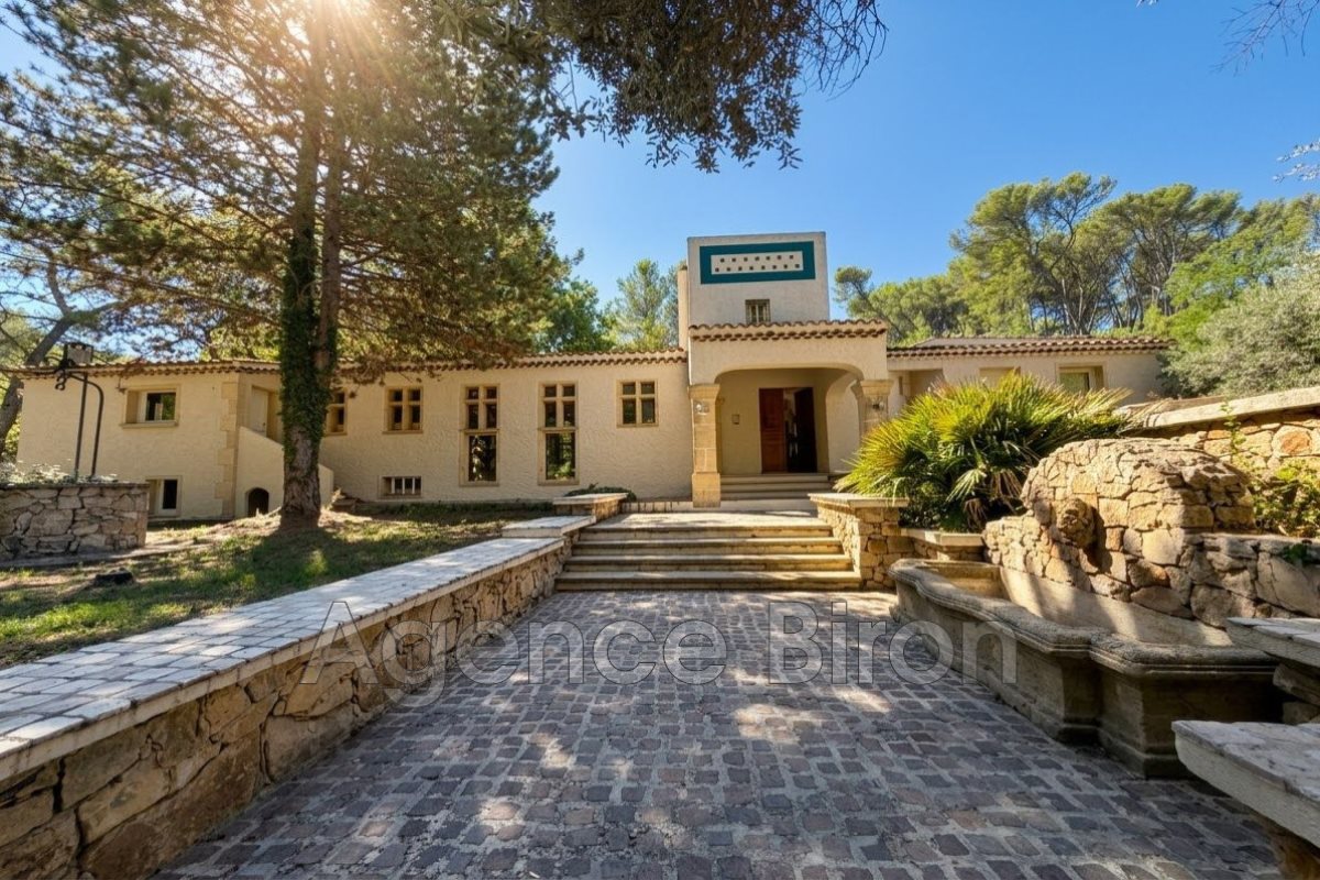 Maison à vendre, 420m², Aix-en-Provence
