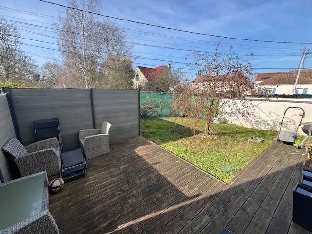 Appartement à vendre, 45m², Saint-Thibault-des-Vignes