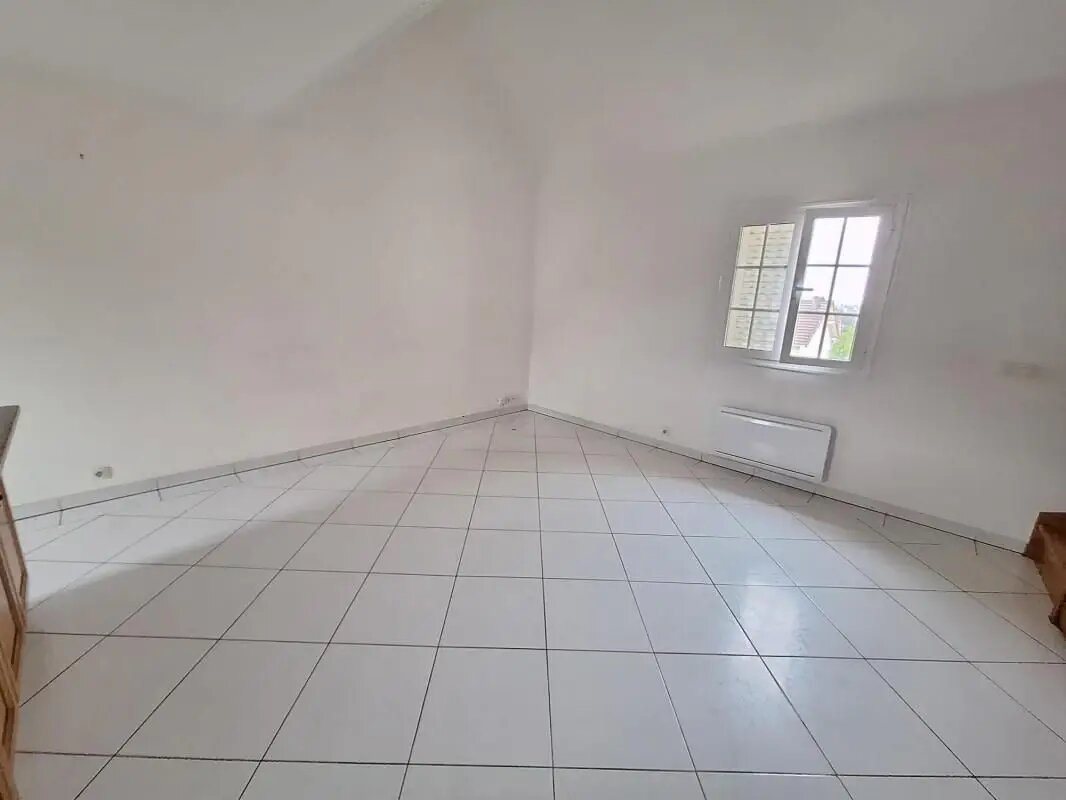 Appartement à louer, 45m², Gagny