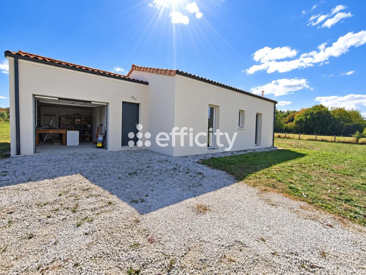 Maison à vendre, 3m², Voulême