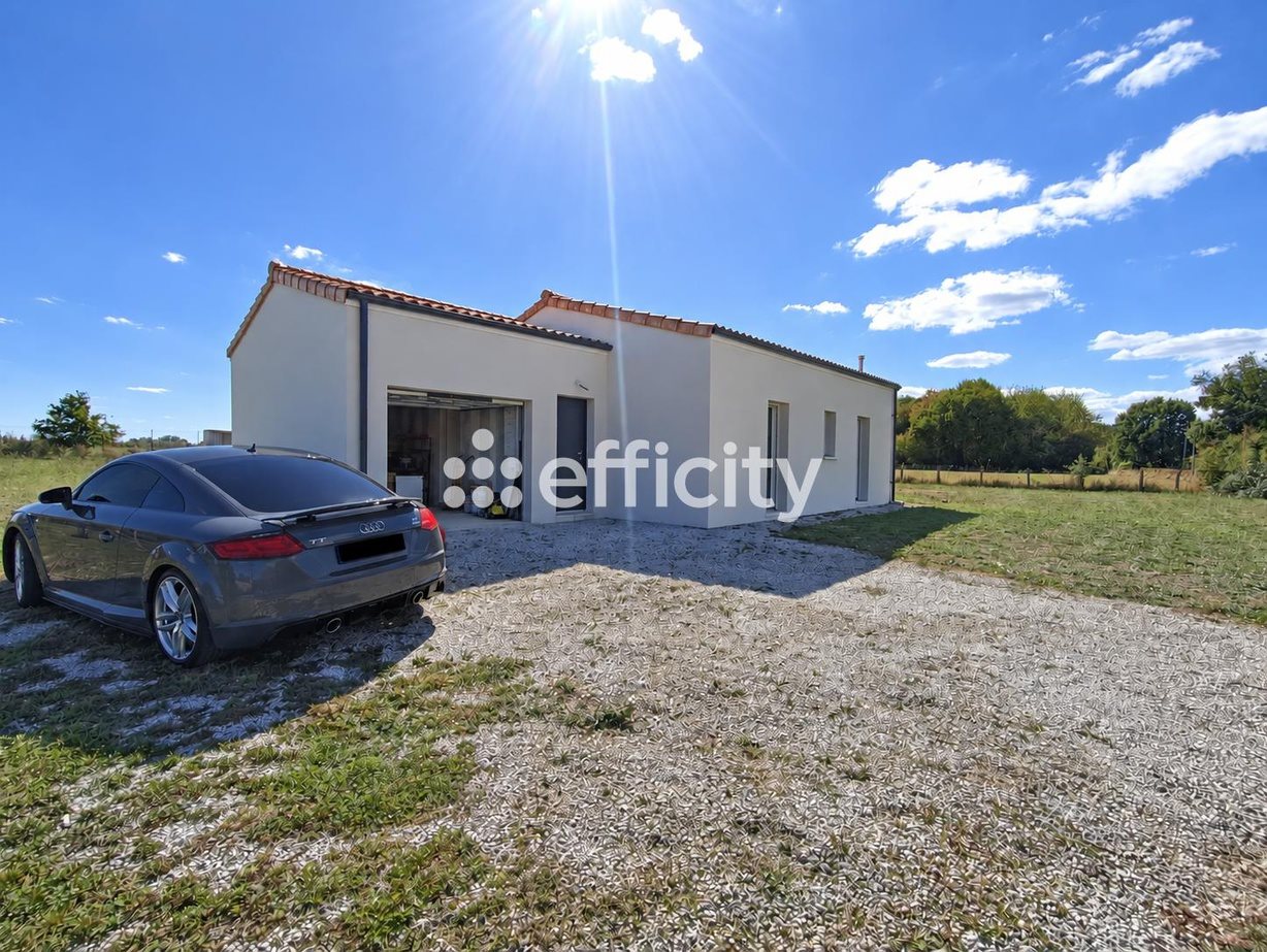 Maison à vendre, 3m², Voulême