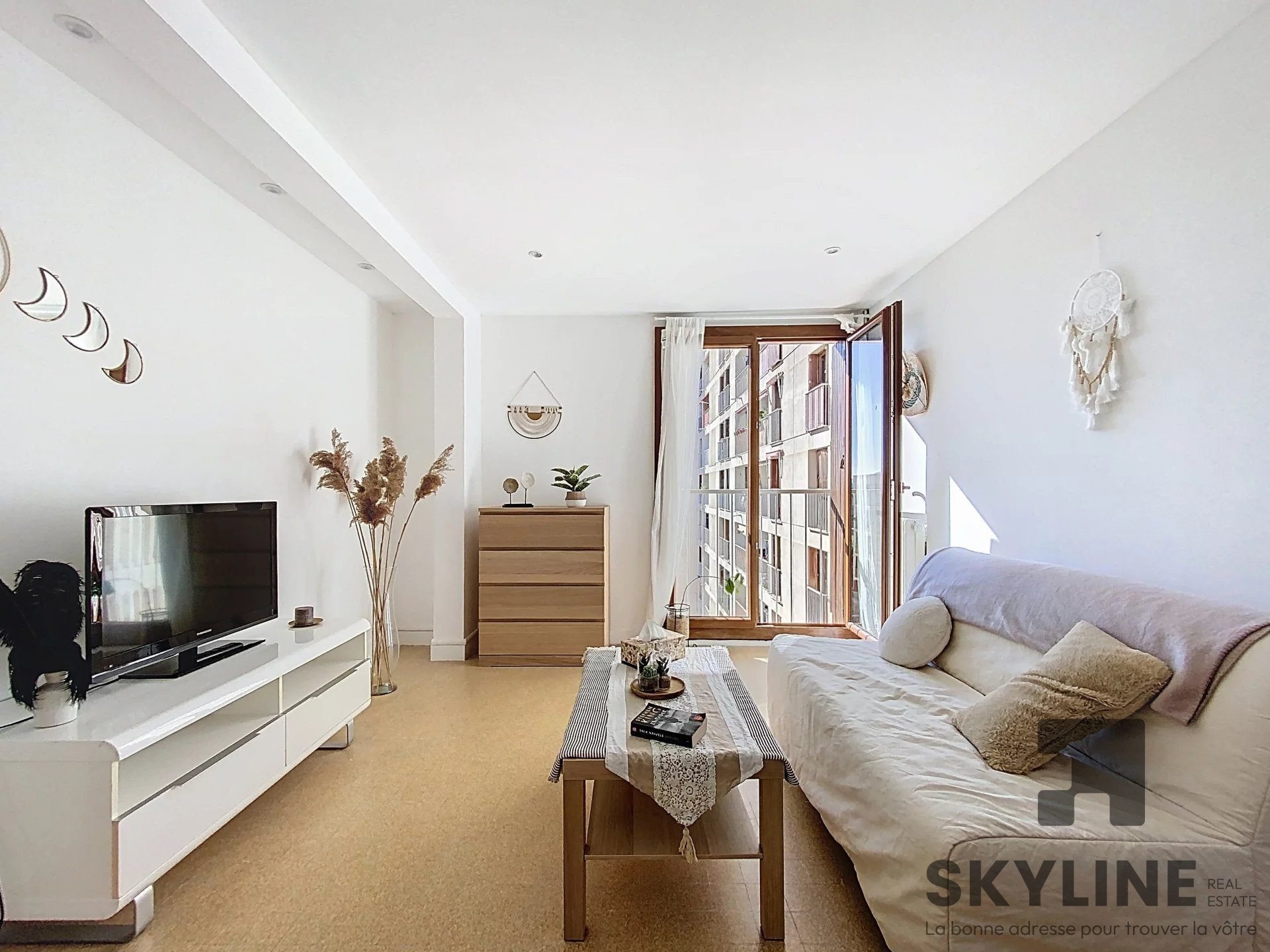 Appartement à louer, 21m², Marseille 5ème