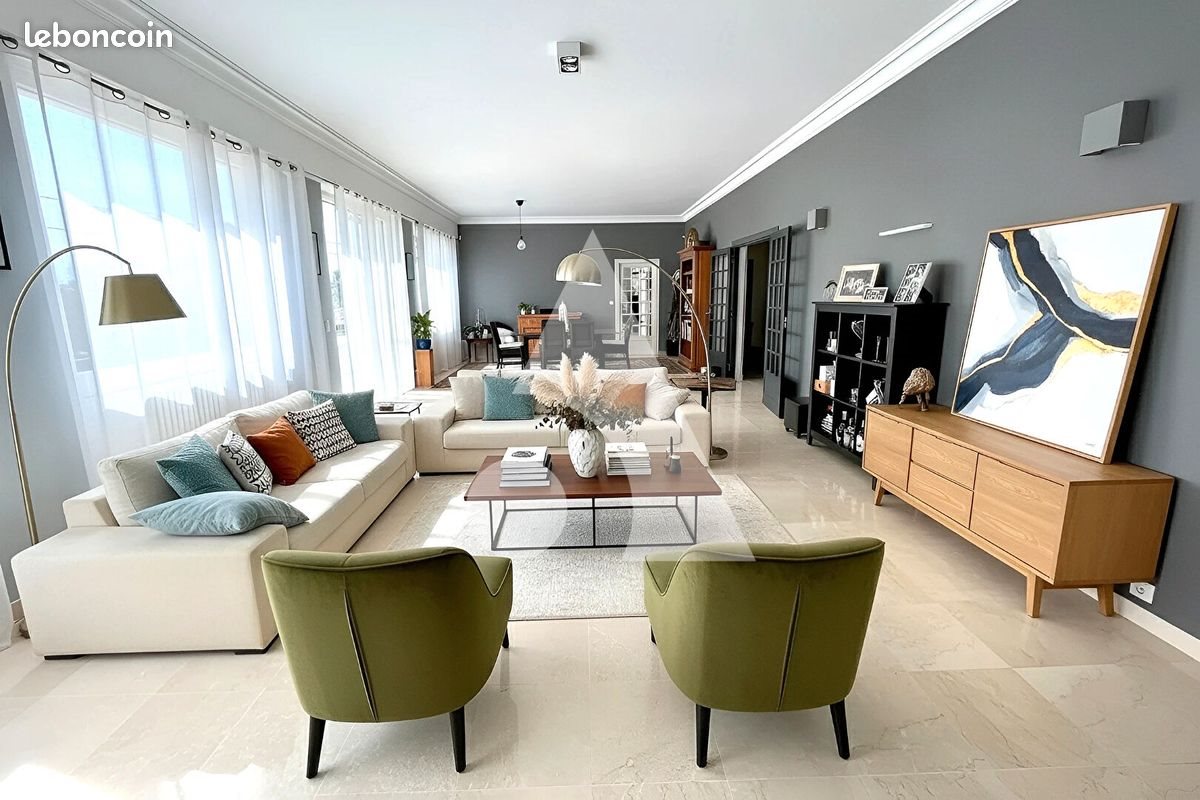 Maison à vendre, 325m², Parmain