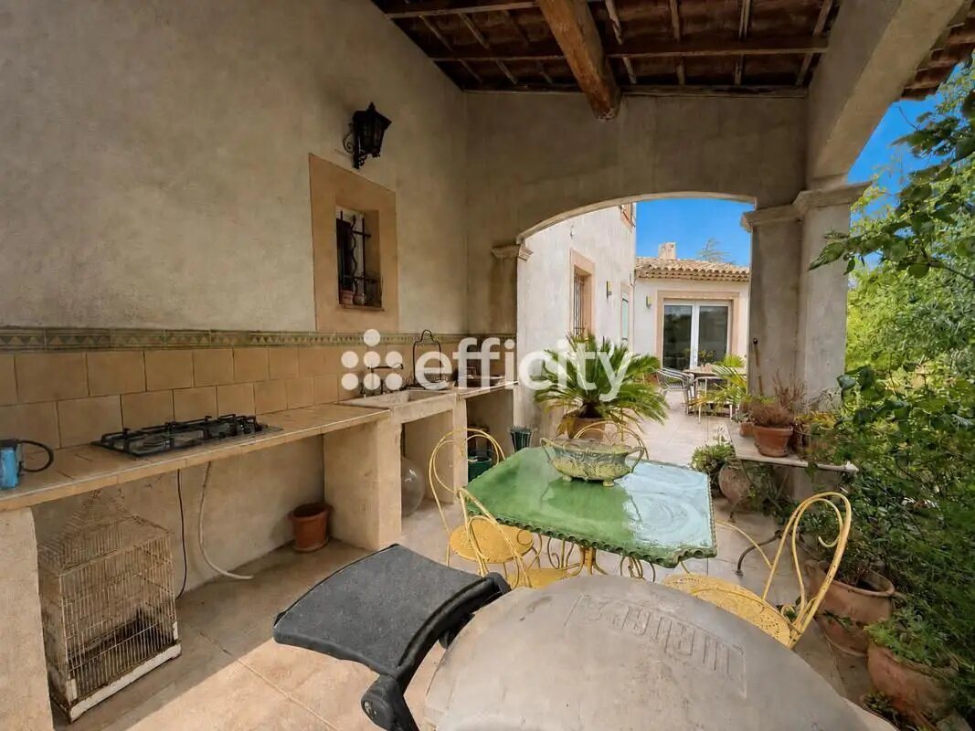 Maison à vendre, 150m², Nans-les-Pins