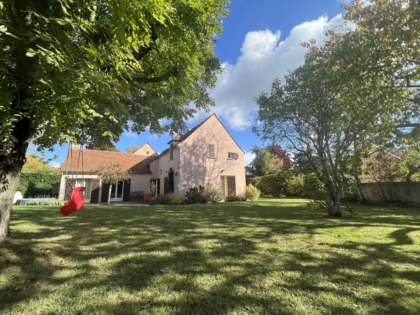 Maison à louer, 147m², Saint-Nom-la-Bretèche