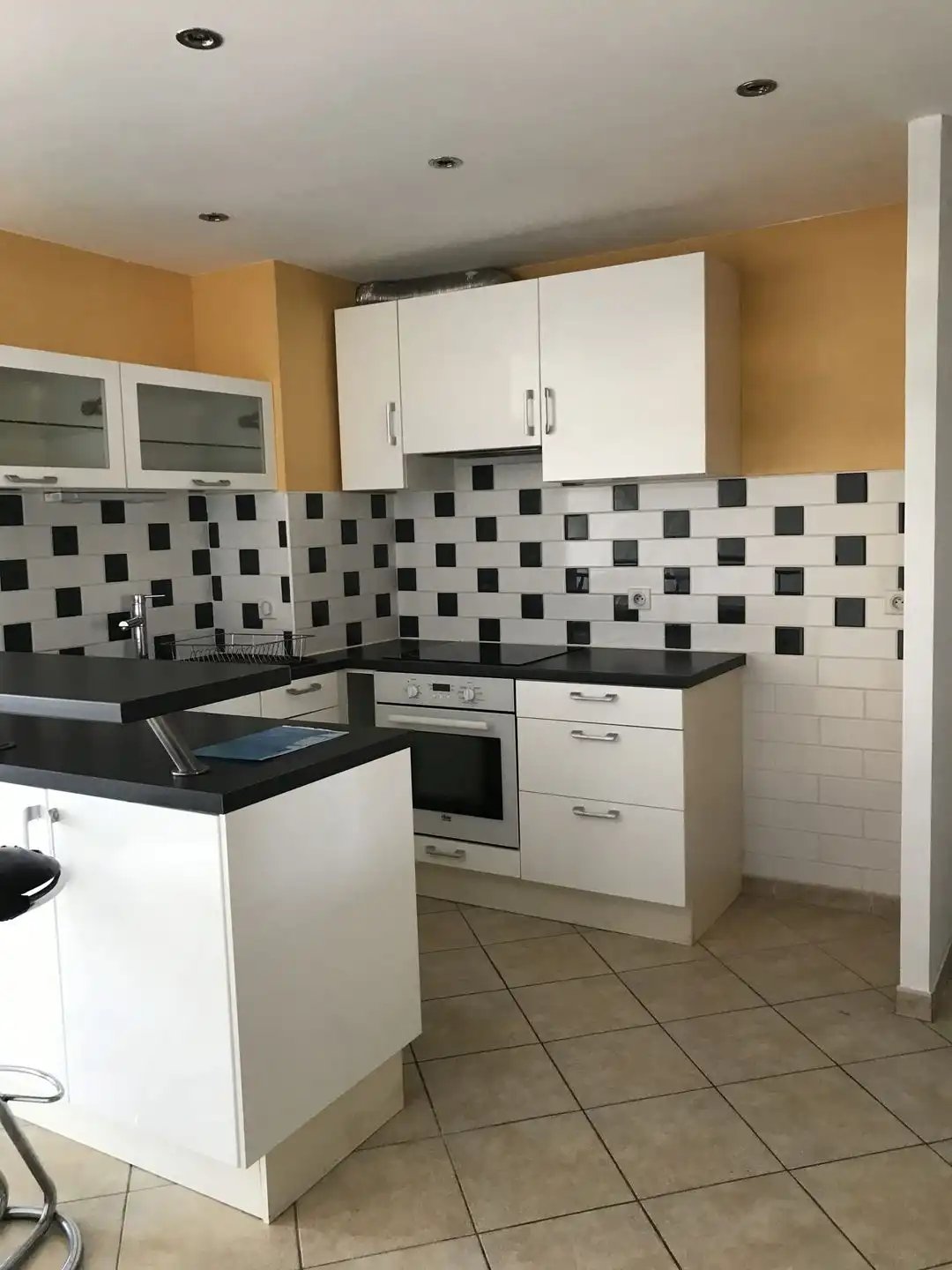 Appartement à louer, 34m², Beynes