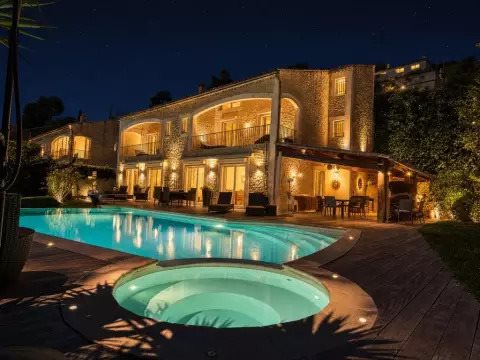 Maison à vendre, 276m², La Turbie