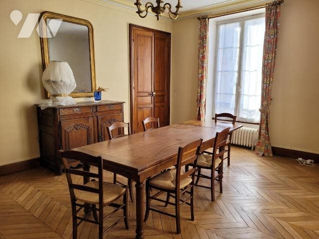 Maison à vendre, 196m², Mamers