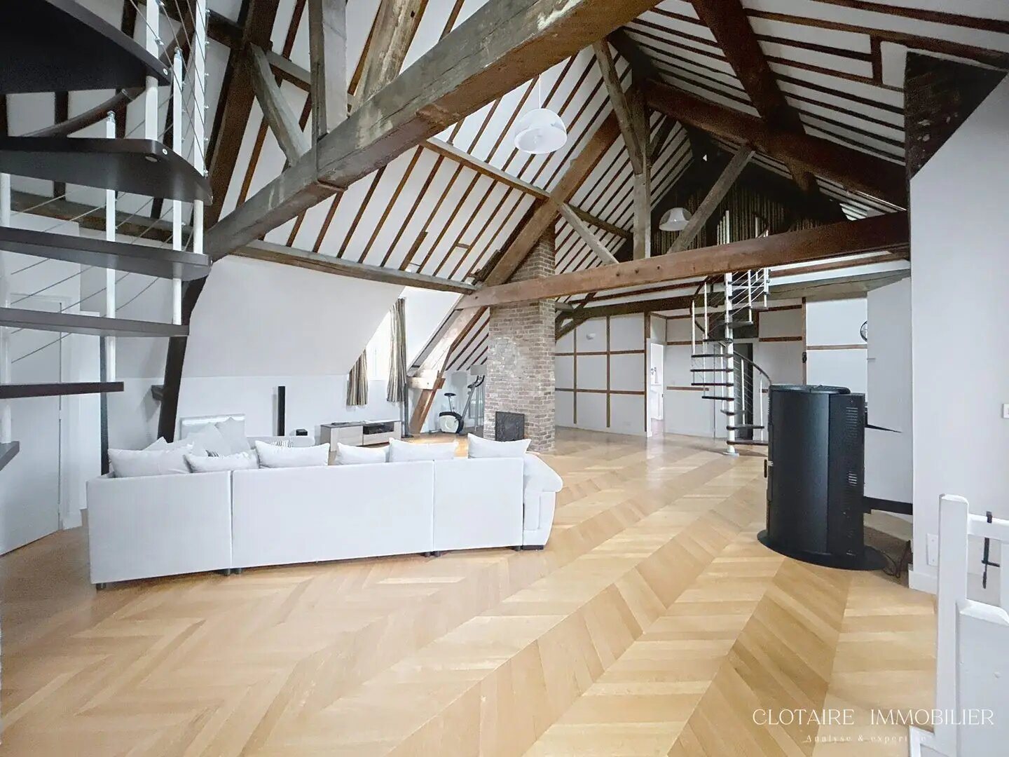 Appartement à louer, 160m², Compiègne