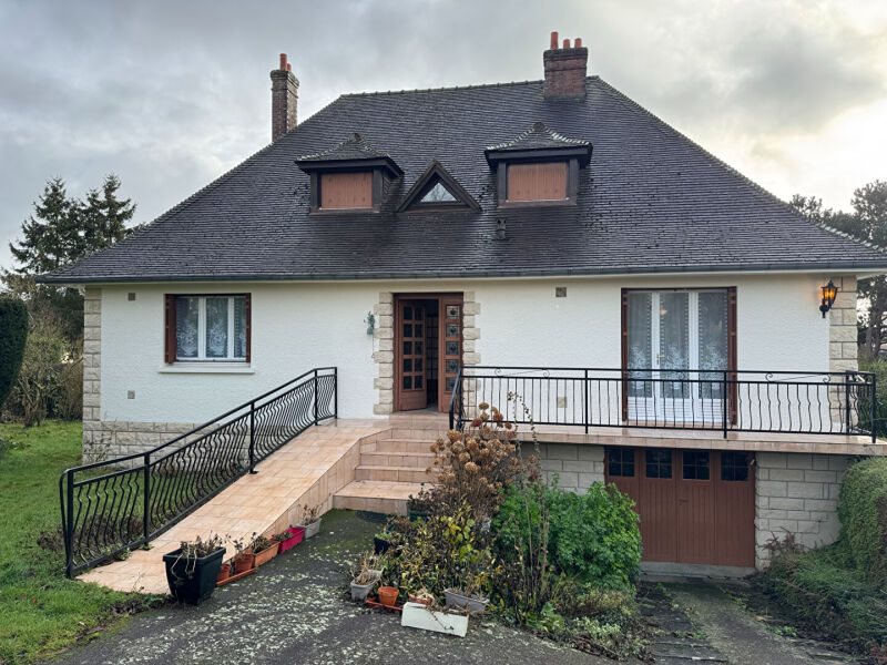 Maison à vendre, 131m², L'Aigle