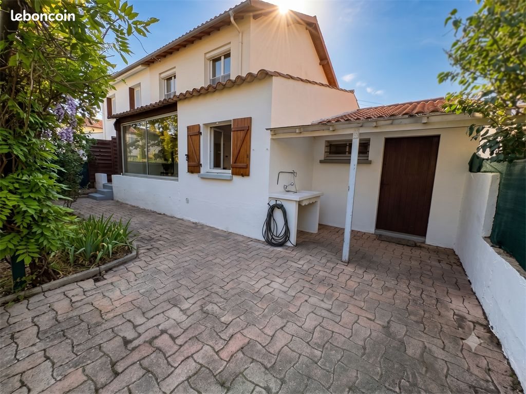 Maison à louer, 81m², Villeneuve-Tolosane