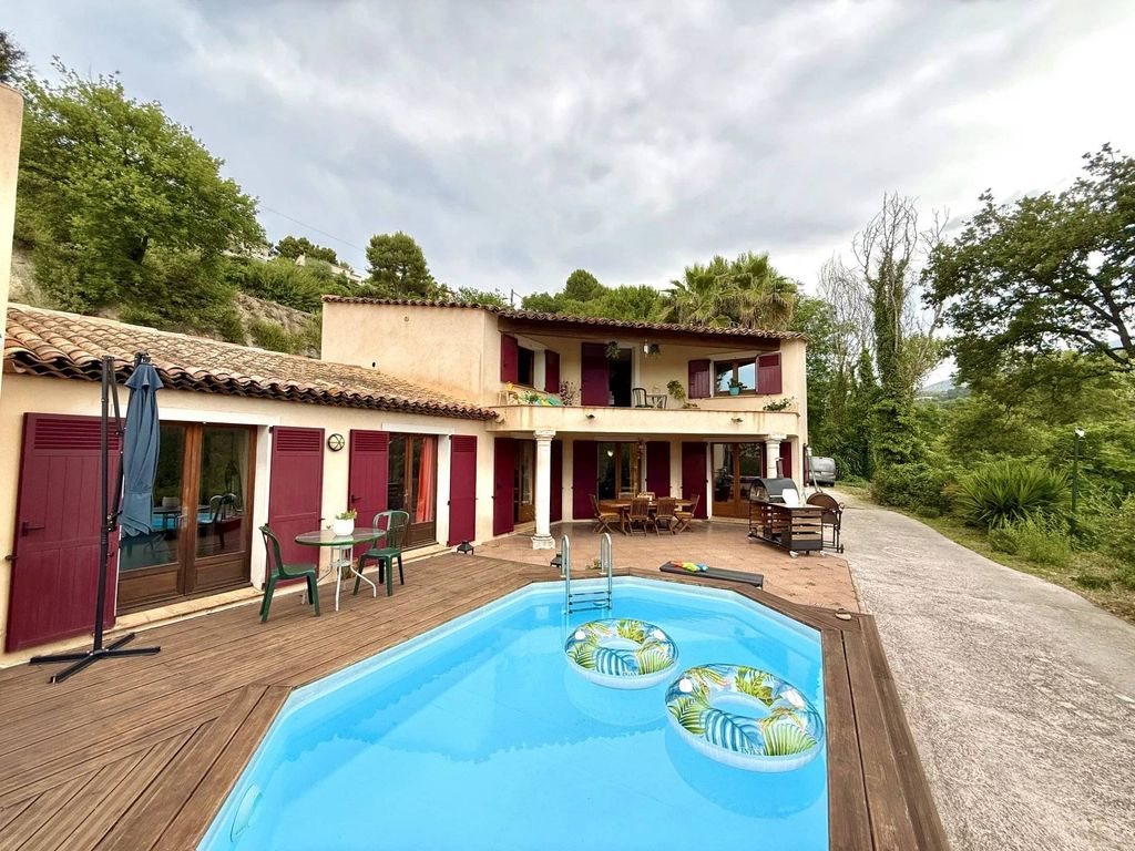 Maison à vendre, 156m², Colomars