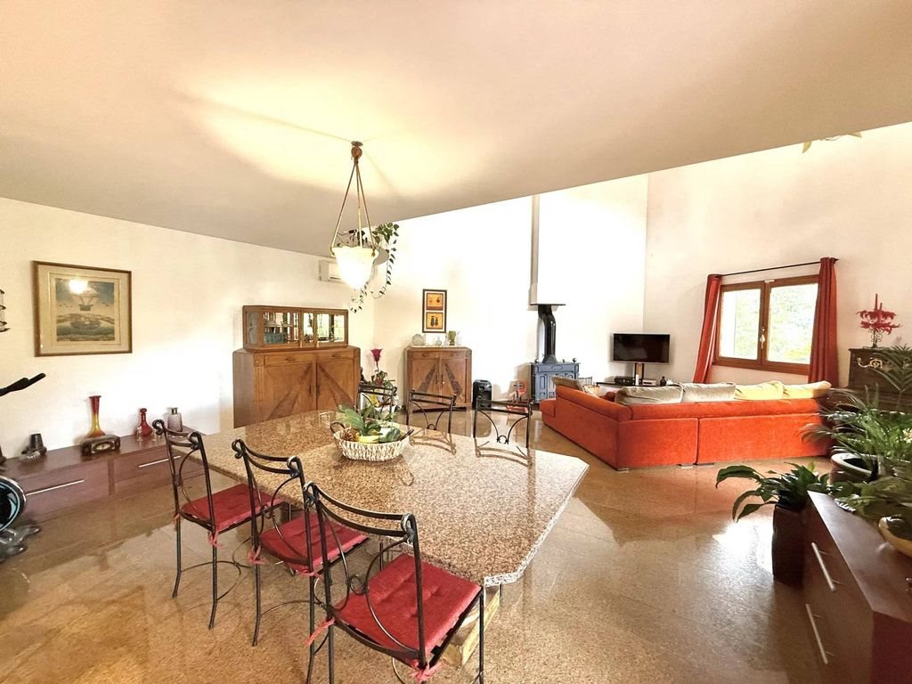 Maison à vendre, 156m², Colomars