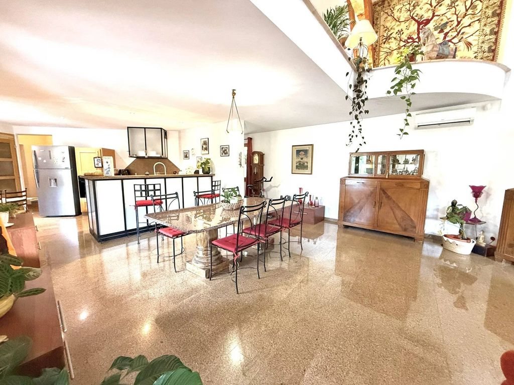 Maison à vendre, 156m², Colomars