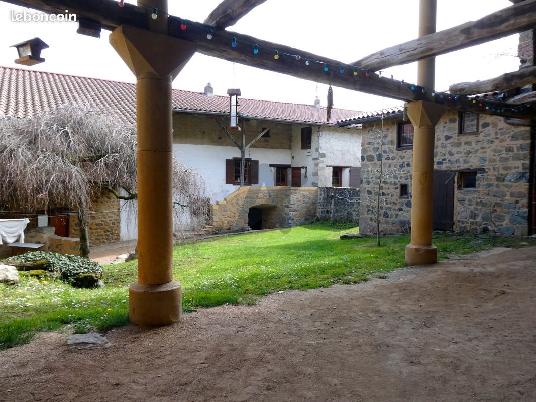 Maison à vendre, 310m², Brullioles