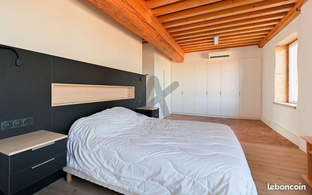 Maison à vendre, 195m², Lissieu