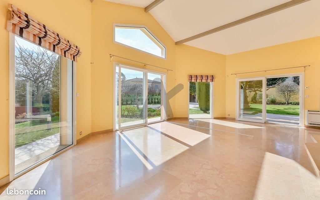 Maison à vendre, 230m², Saint-Cyr-au-Mont-d'Or