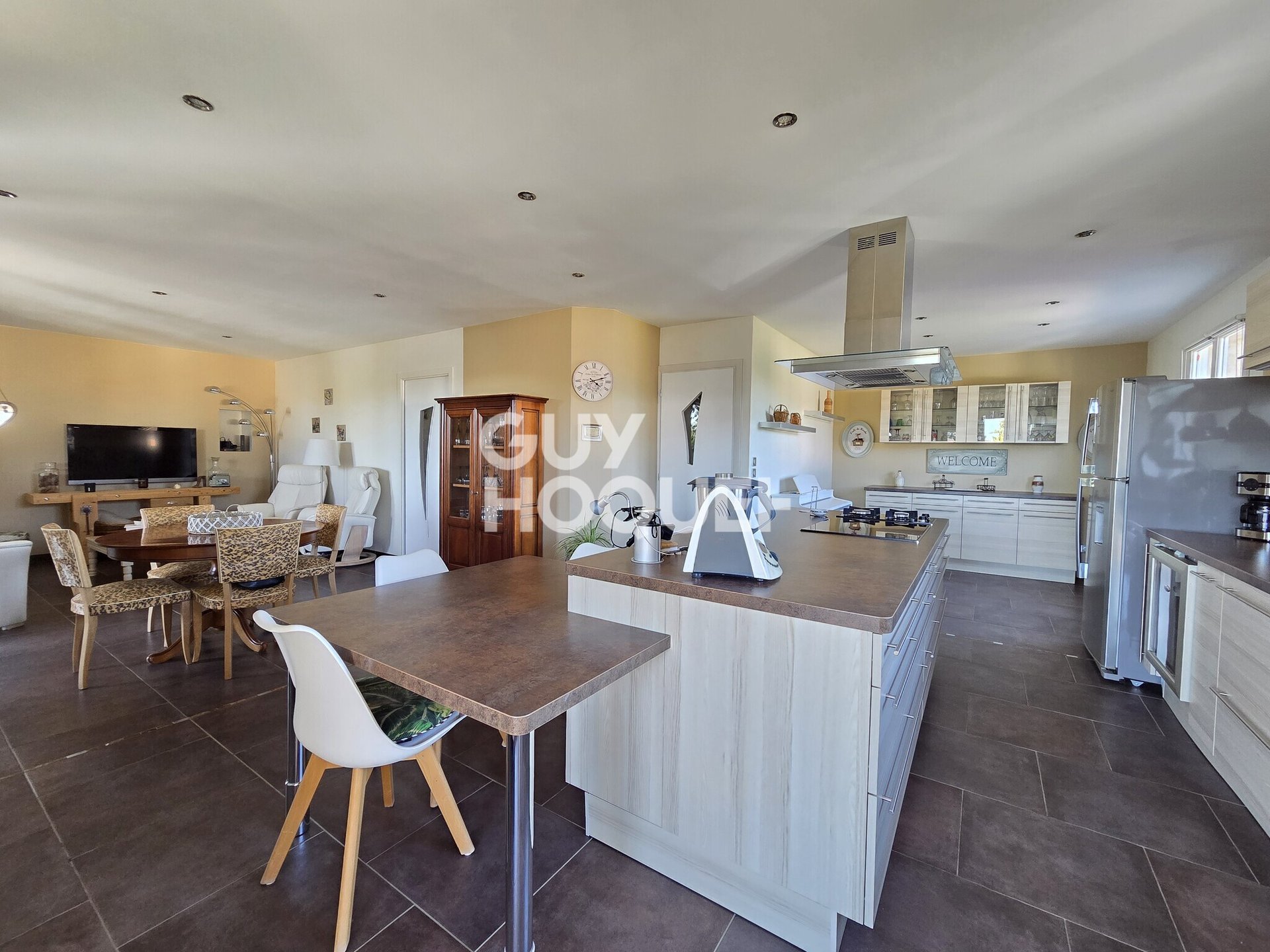 Maison à vendre, 171m², Dracé