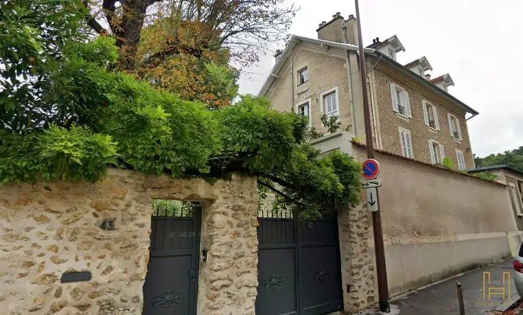 Appartement à louer, 114m², Versailles