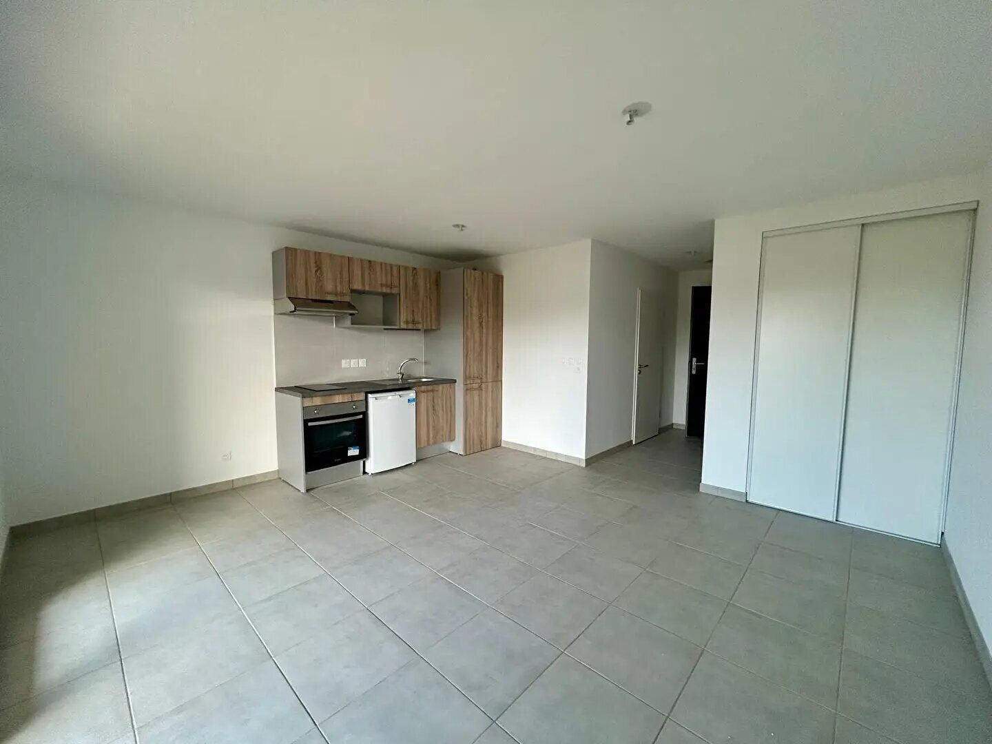 Appartement à louer, 40m², Roques