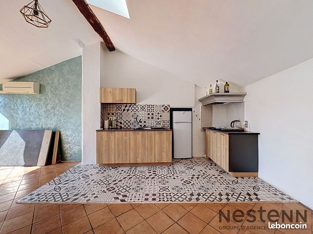 Appartement à louer, 77m², Trets