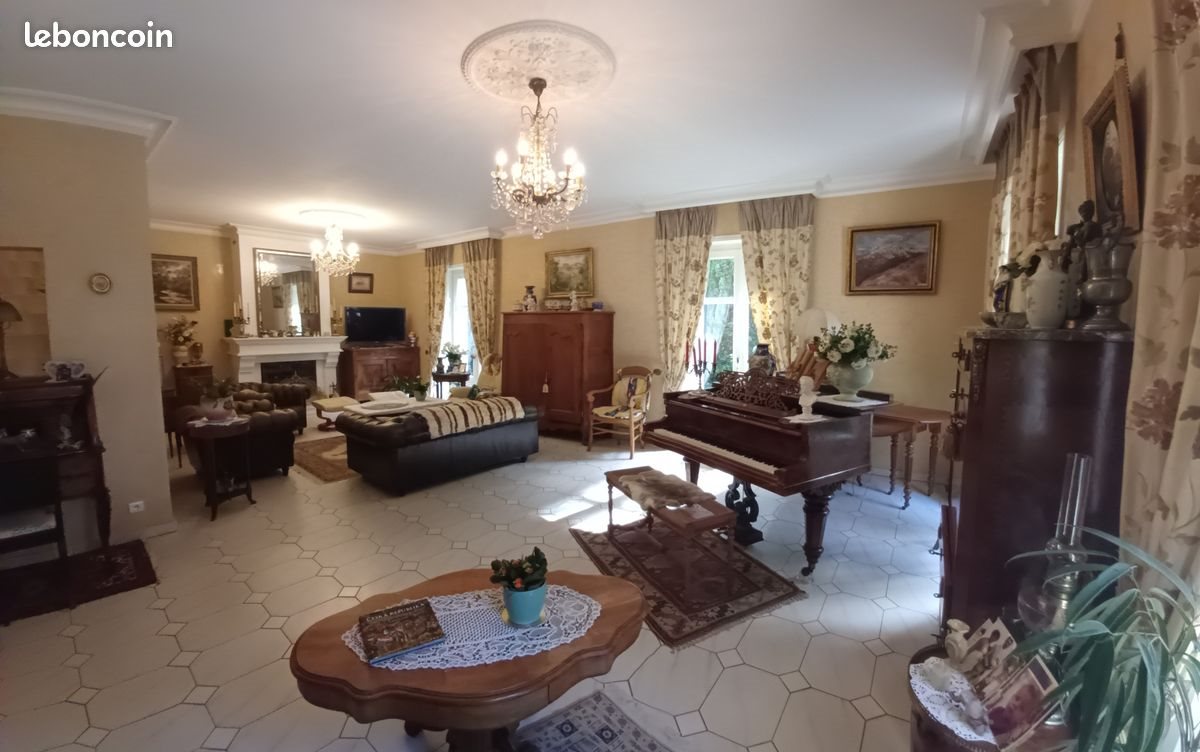 Maison à vendre, 227m², La Ferrière
