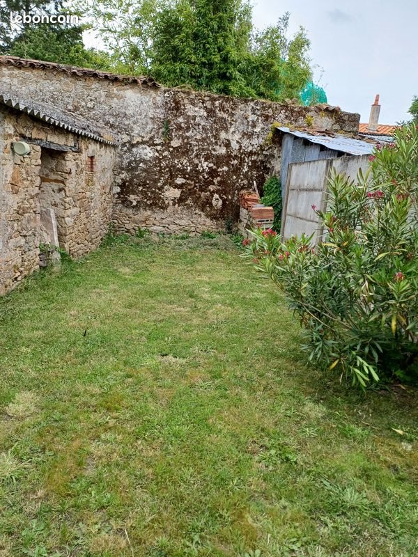 Maison à louer, 91m², La Chaize-le-Vicomte