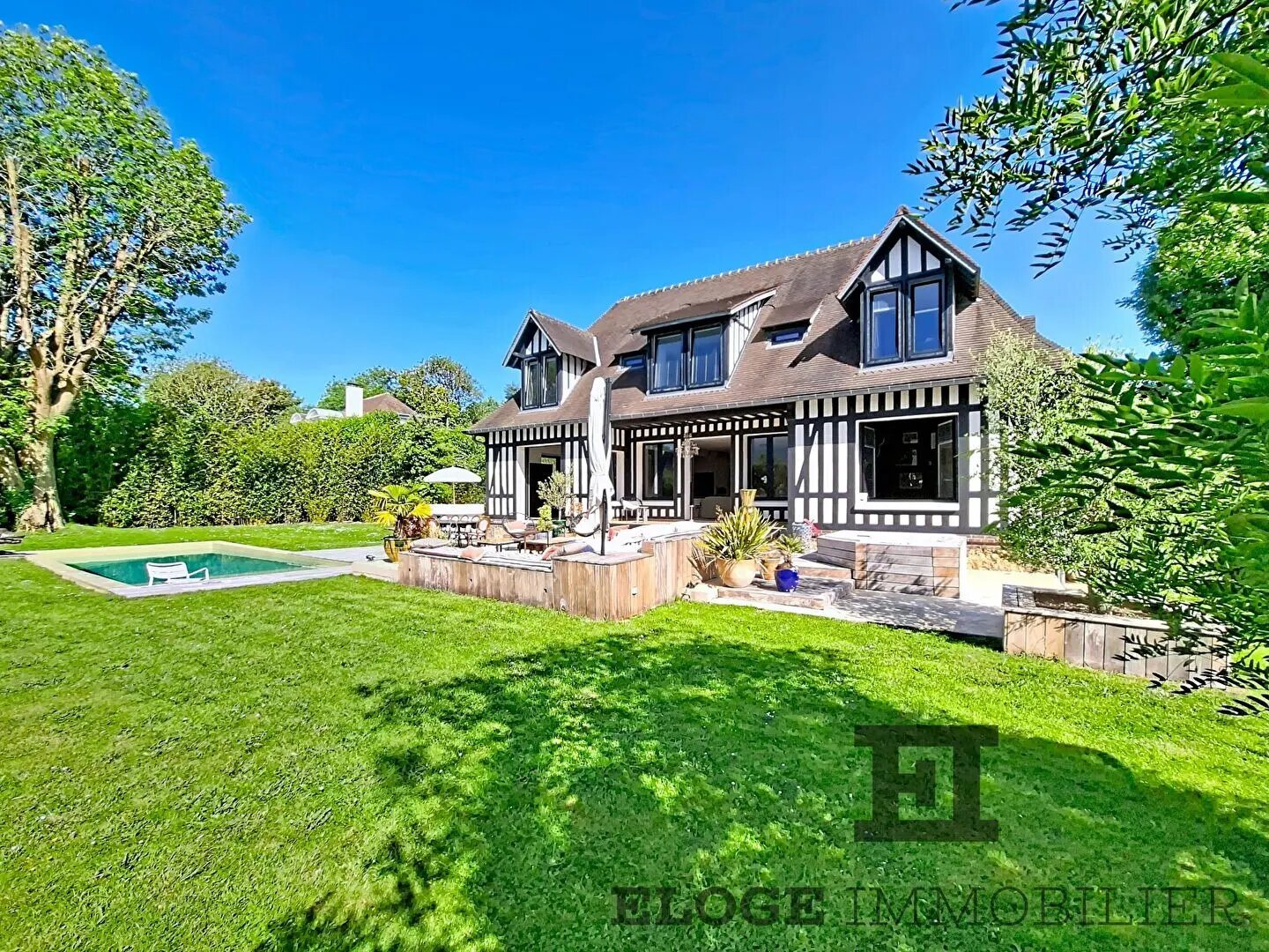 Maison à vendre, 357m², Mont-Saint-Aignan