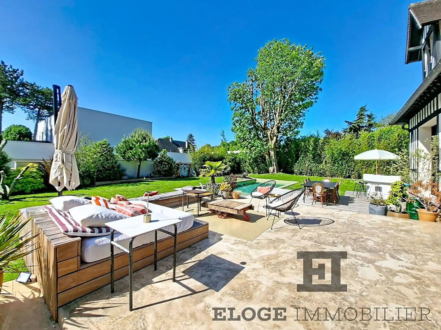 Maison à vendre, 357m², Mont-Saint-Aignan