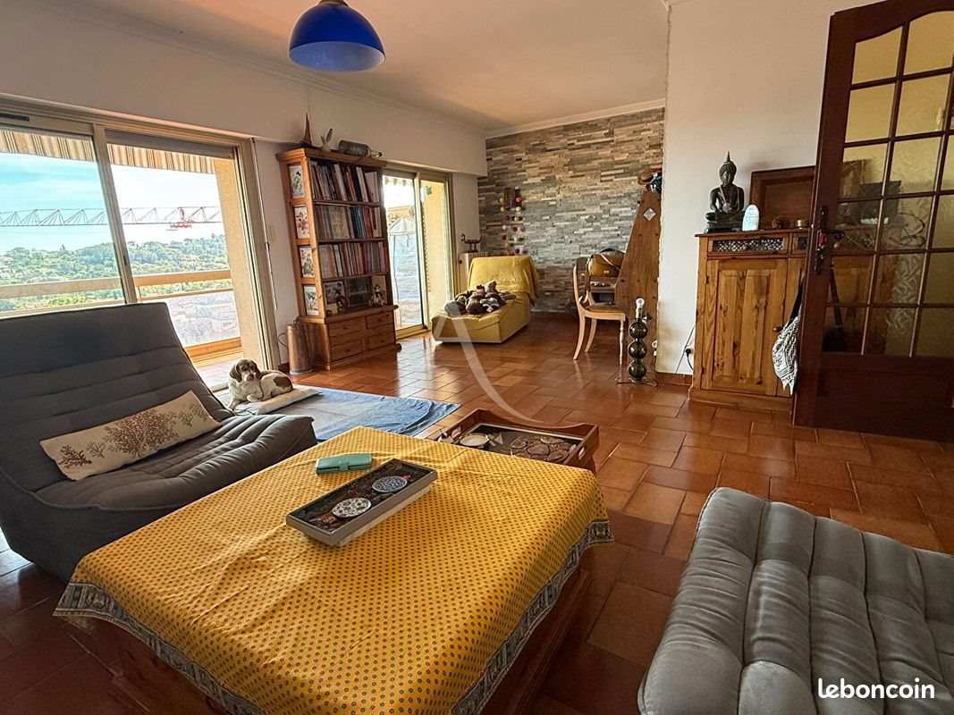 Appartement à louer, 80m², Toulon