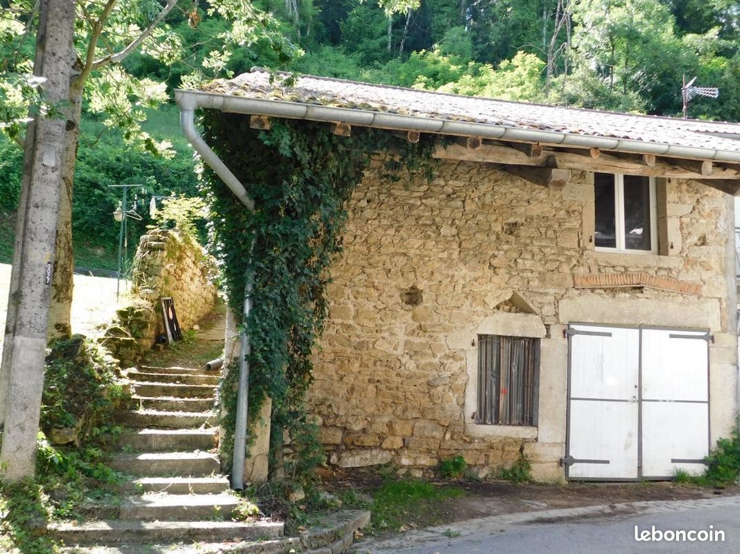 Maison à vendre, 110m², Neuville-sur-Ain